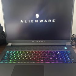 Alienware M18 —R2 M18
