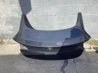 TESLA MODEL Y TRUNKLID 2025-2026 OEM