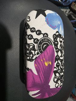 Women's Coach sunglasses case