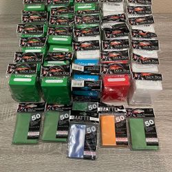 Lot Of New Ultra Pro 40 Deck Box And 6 Sleeves