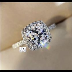 New 18k White Gold Engagement ring 