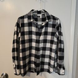 Uniqlo Flannel Plaid Long Sleeve Shirt