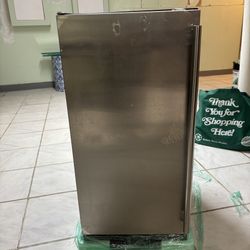 Ice Maker Machine