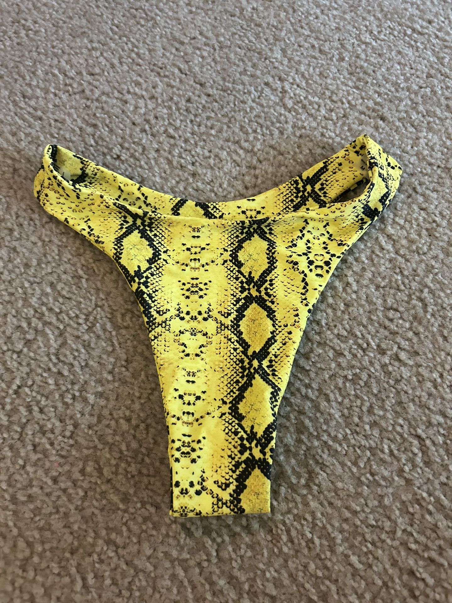 Bikini bottom yellow medium beach wear 