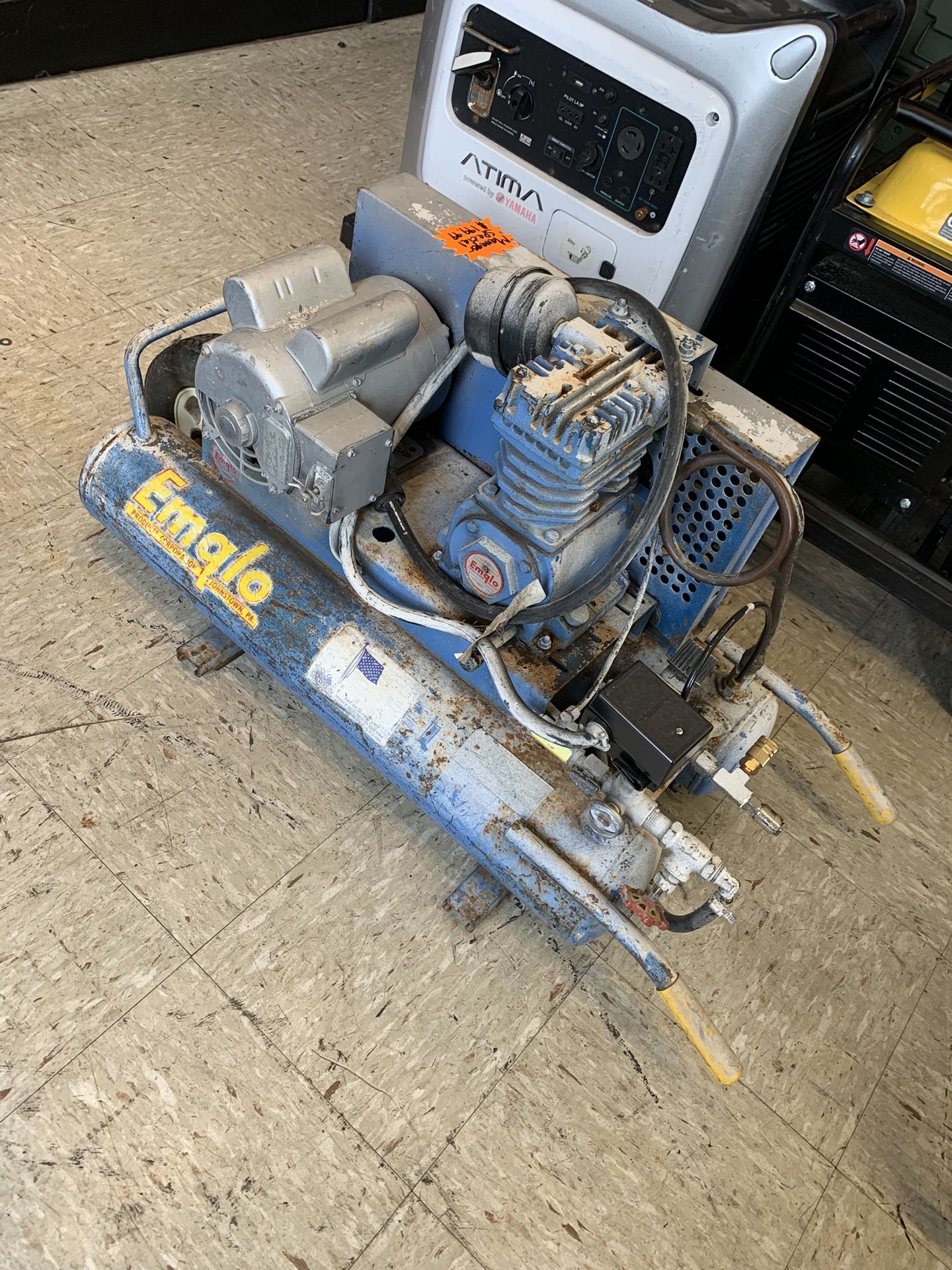 Emglo Dual Tank Compressor Electric belt Driven