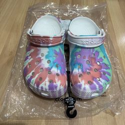 Crocs Tie Dye ‘Fresco’ - Size M6 / W8