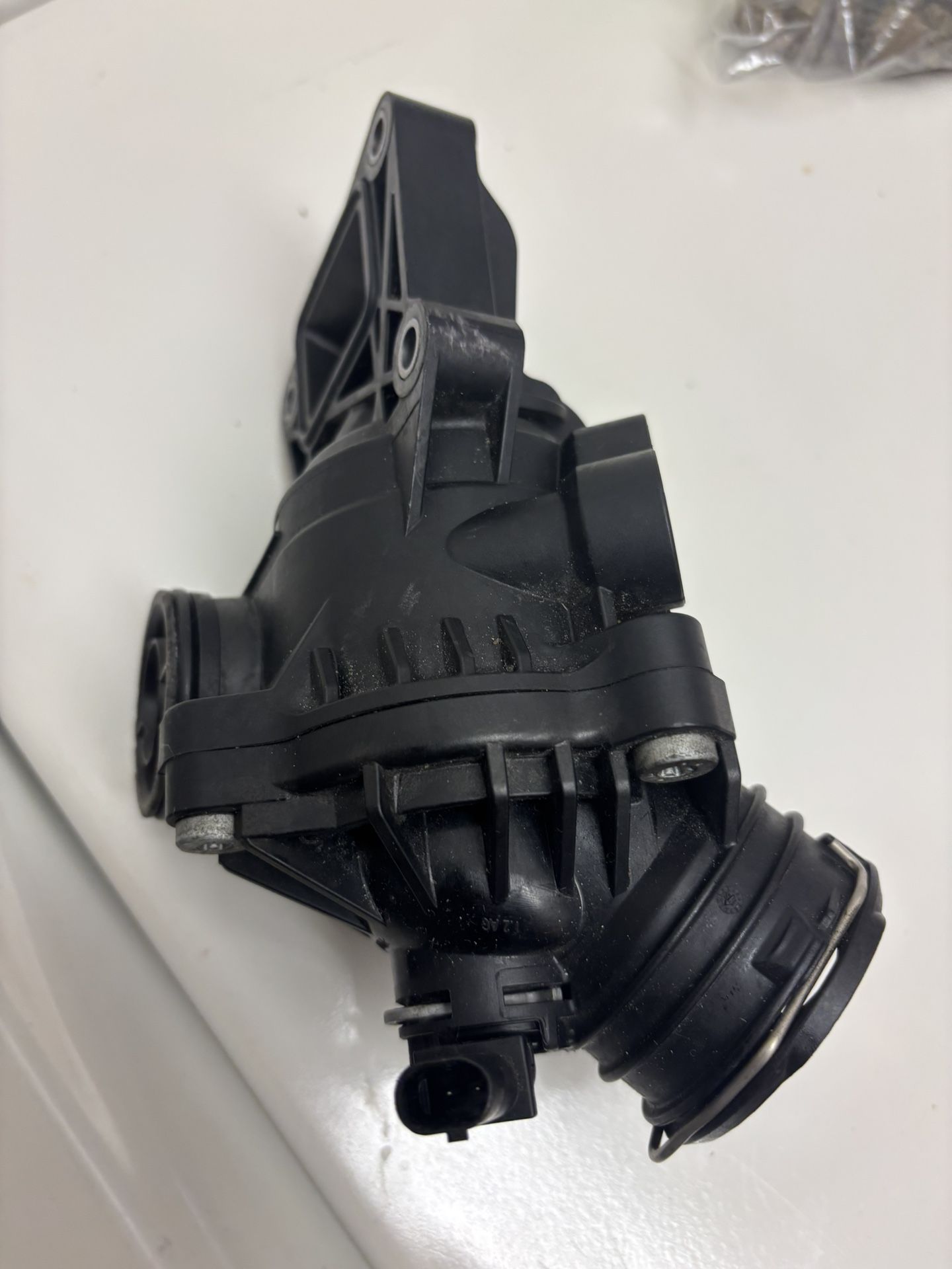 Thermostat - W(contact info removed) Mercedes Benz C300 C43 AMG (276-200-06-00)