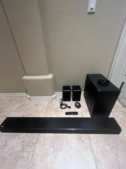 Samsung Soundbar with Subwoofer and Rear Speakers