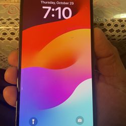 Working Perfectly Find.  Front Screen Screen. 