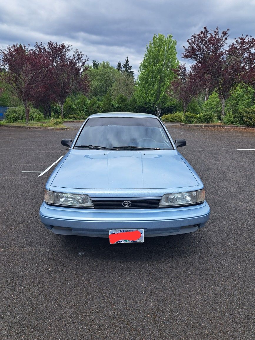 1990 Toyota Camry
