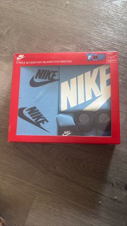 Nike New Born Set