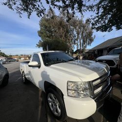 Chevy Silverado LT 5.3