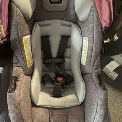 EvenFlo Car seat & Base