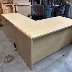 L- Shape Wood Desk - Amber - Used