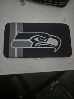 Pro fan ity wallet NFL insignia