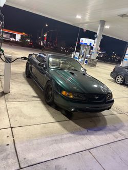 2003 Ford Mustang