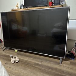 85” LG Smart TV – READ DESCRIPTION