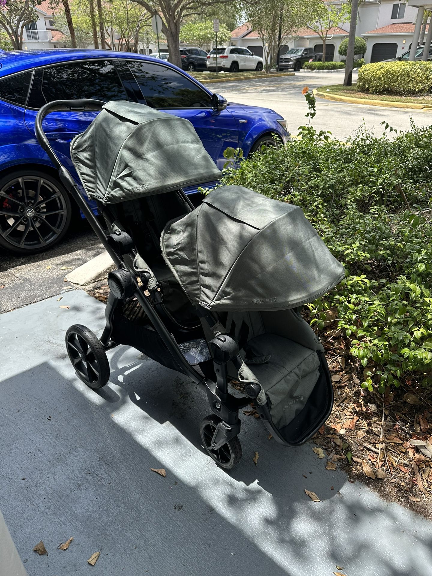 City Select 2 Double Stroller