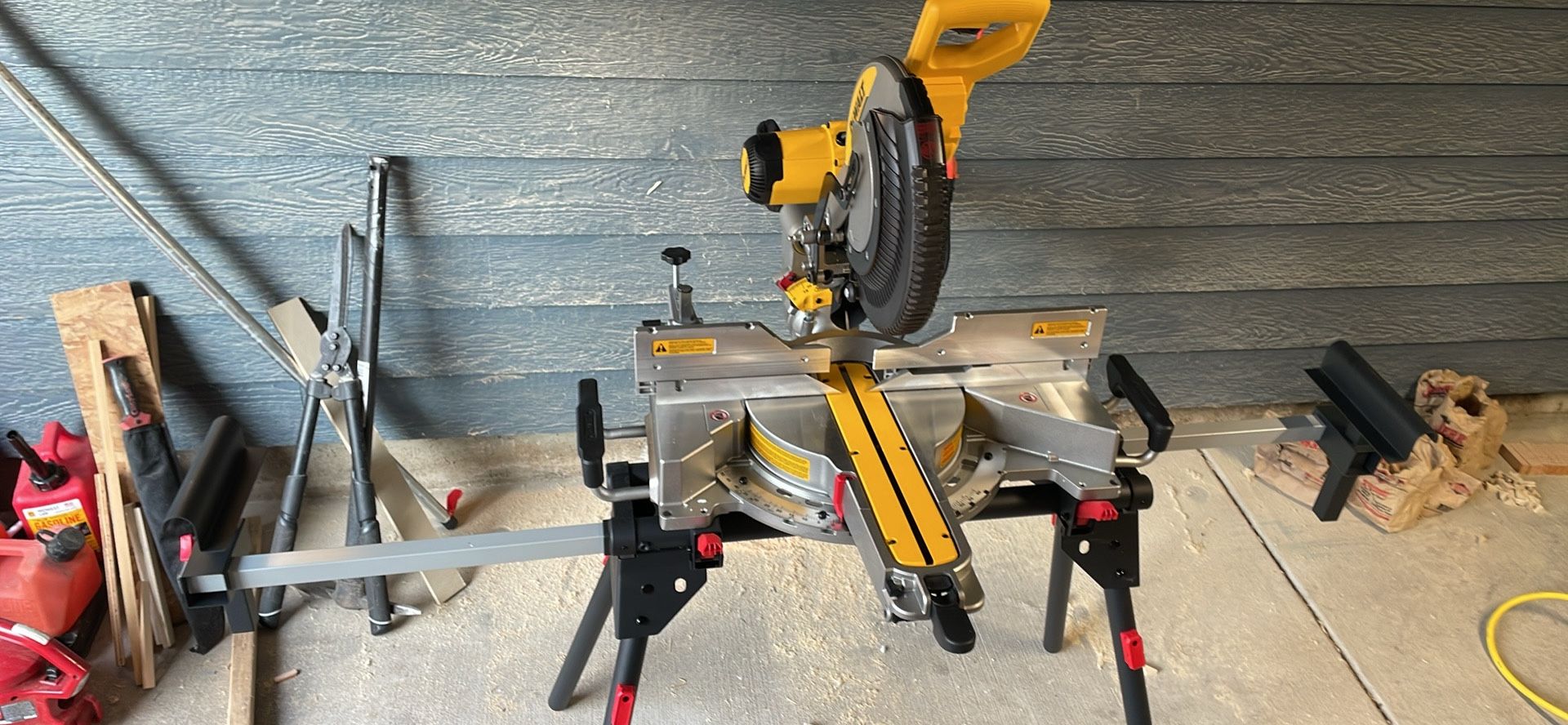 Best Offer Take It Home Is A Great Machine And Get The Job Done And Is Coming With The Table Am Asking $565