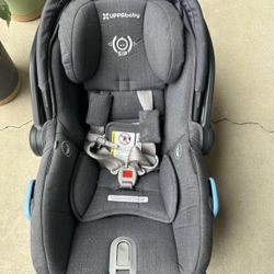 Uppa baby carseat