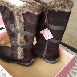 Airwalk Women's Brown Faux Fur Boots Size 6.5