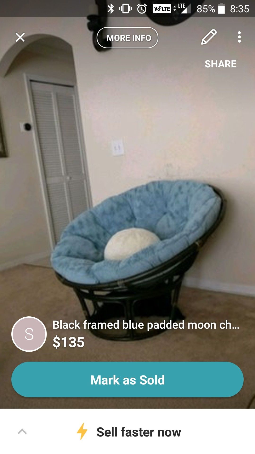 Papazone moon chair