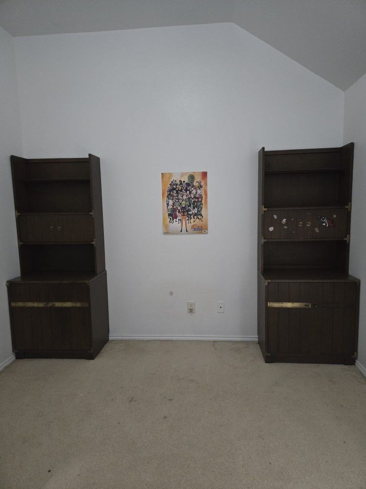 Set Of Two Havy Solid Wooden Bookshelves