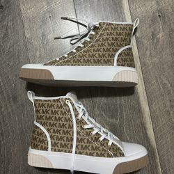 Michael KORS Size 11 Shoes 