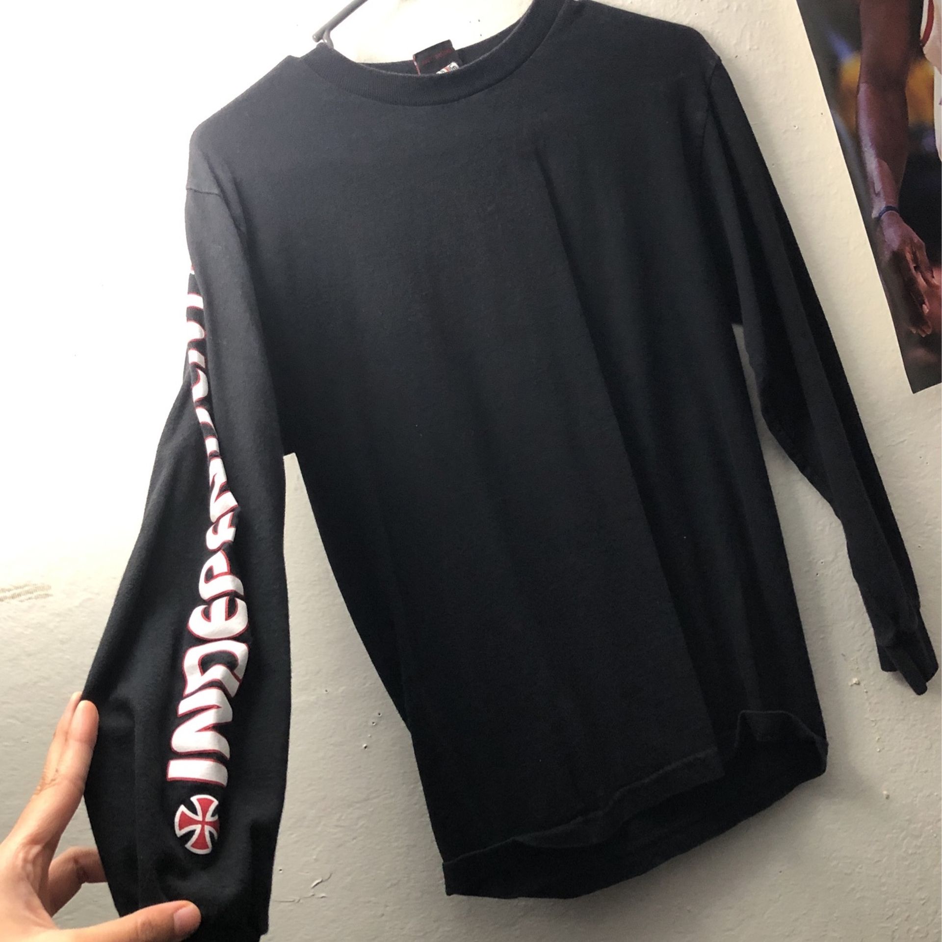 Independent Sweatshirt