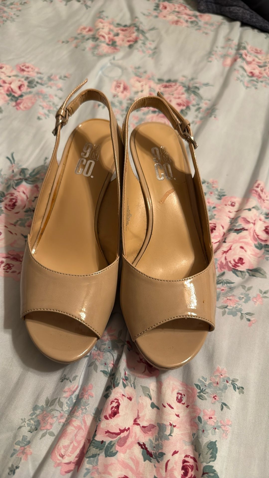 Cream Color Size 7