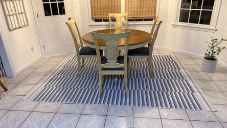 Indoor Outdoor Rug 6.5 X 8.10