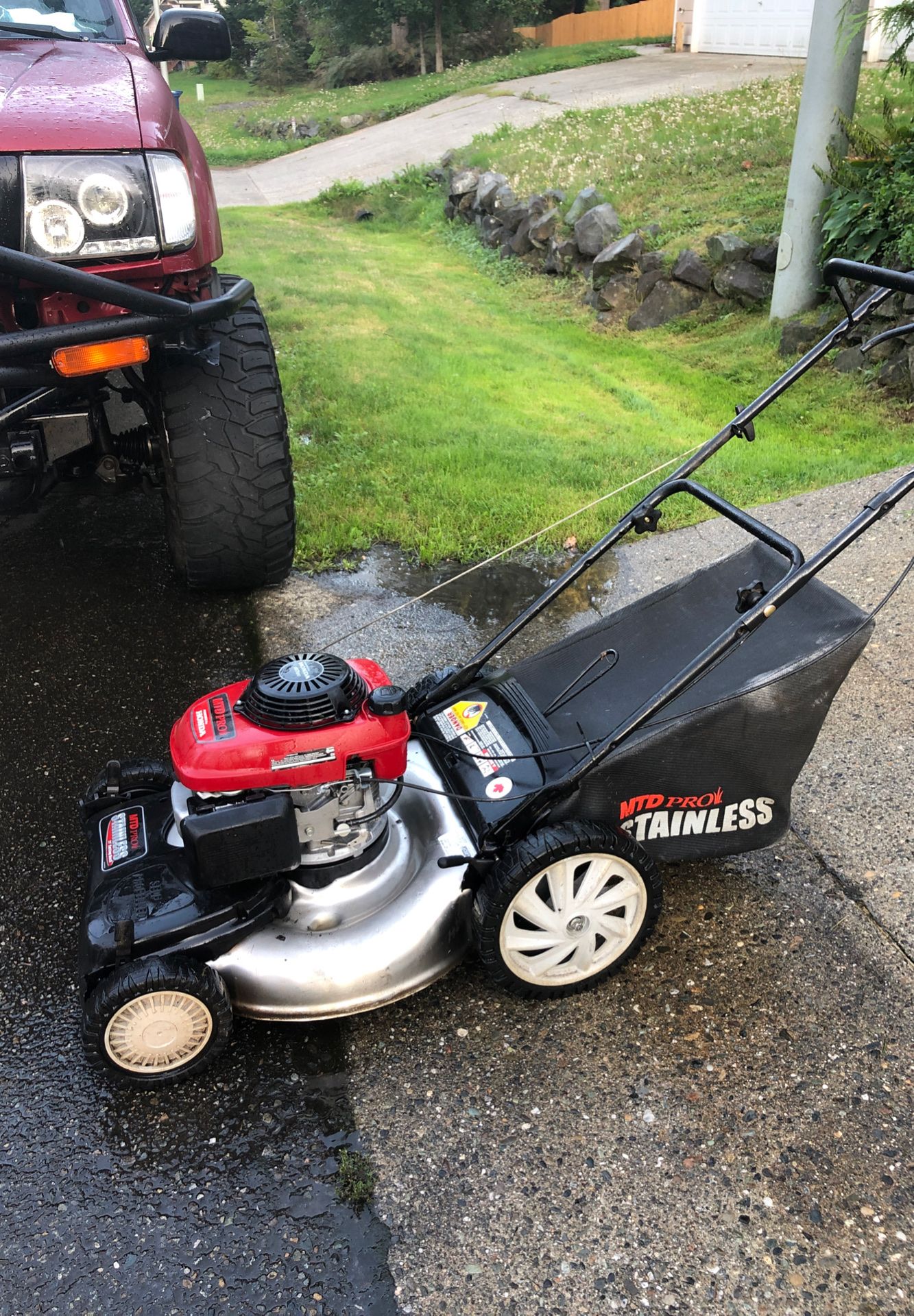 Honda MTD Pro 187cc self propelled