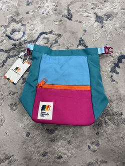 Oso Supply Co Large Roll Down Bouldering Chalk Bucket