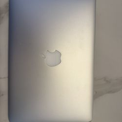 Mac Air Laptop