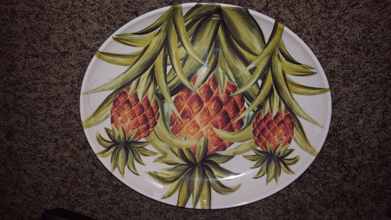 Tropical island plate, pitcher, and tray