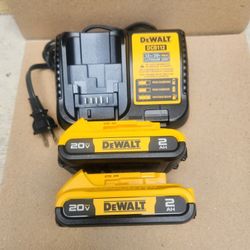 Dewalt 20v Batteries 2.0 Ah And Charger Brand New 