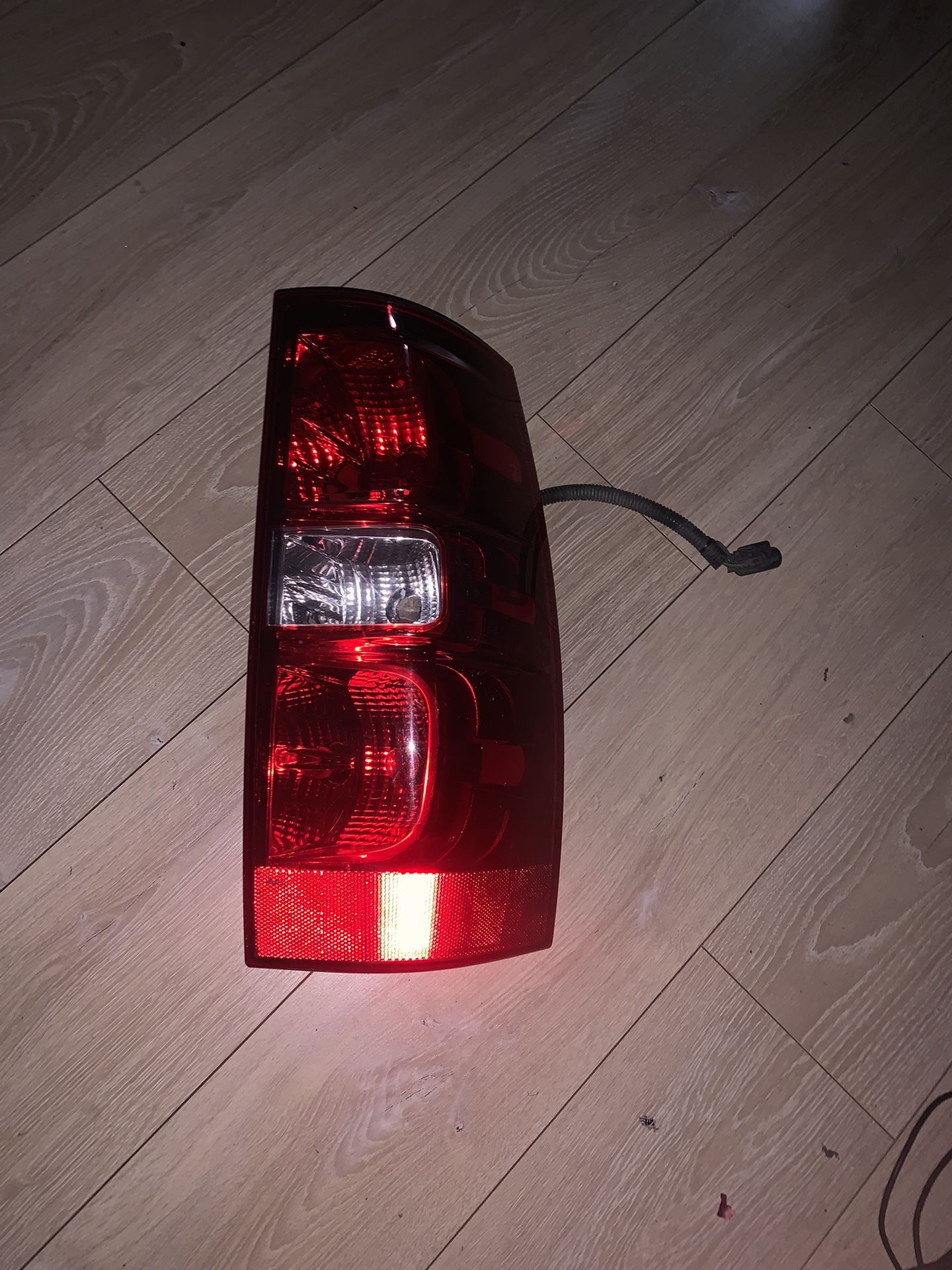 07-14 Passenger Taillight