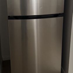 Small Refrigerator 