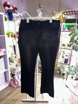 women’s plus size jeans