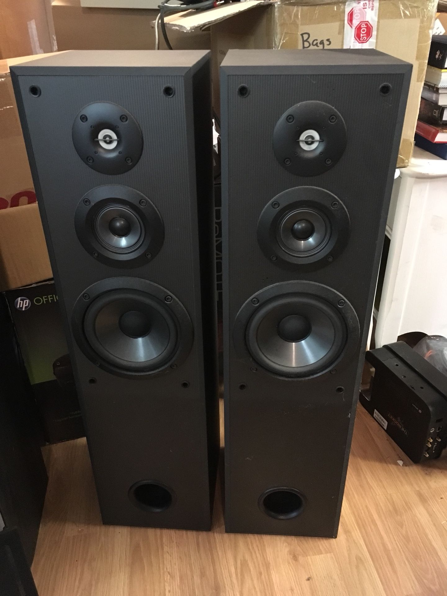 Sony SSMF400H Stereo Floor Standing Tower Speakers Home Theater 150