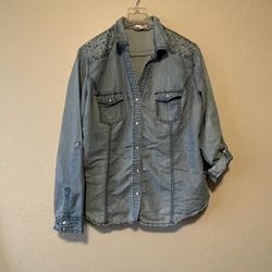 Bongo, Women’s Blue Denim Snap Button Adjustable Sleeve Shirt, Size XL