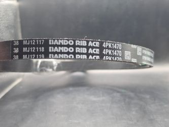 New Bando 4PK1470 Automotive Serpentine Belt