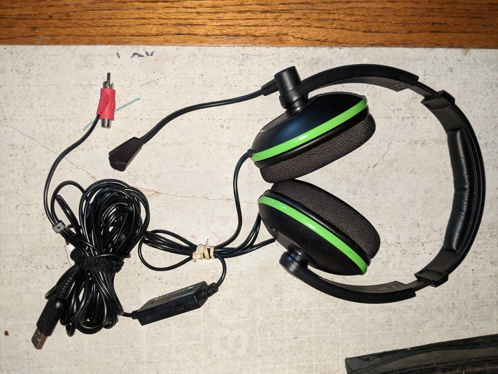 EarForce XL1 Gaming Headphone