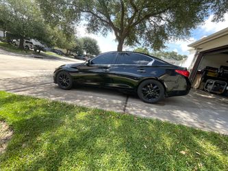 2015 Infiniti Q50