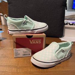 VANS  Boys Size 8 T