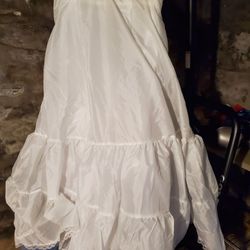 Wedding Skirt Thumbnail