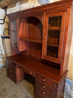 Ethan Allen Executive Desk
