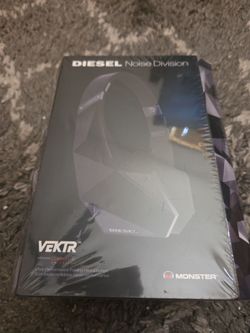 Monster- Diesel noise division headset New