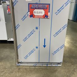 U-Line 1 Class UHRE124SS01A 24” Compact Refrigerator with 5.7 Cu. Ft. Capacity, 2 Tempered Glass Shelves  🇺🇸Brand new with warranty 🇺🇸National App