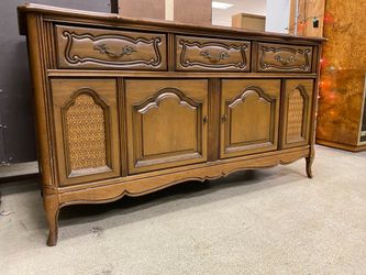 MAGNAVOX Vintage Astro Sonic Console Stereo Turntable & Radio